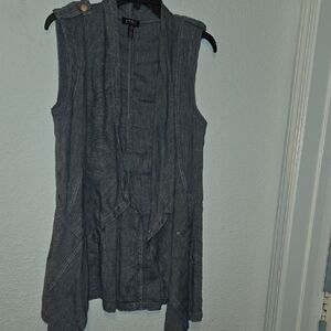 Jones New York Gray Sleeveless Jacket
